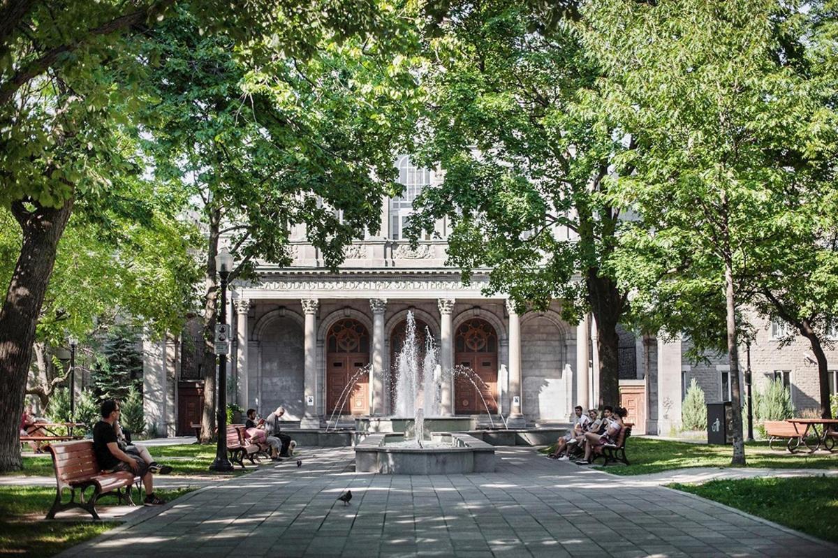 Heart Of Mtr For Memerable Experiance 2 Backyard 7Minmetro Fully Renovated & Equipped Montreal Exterior photo